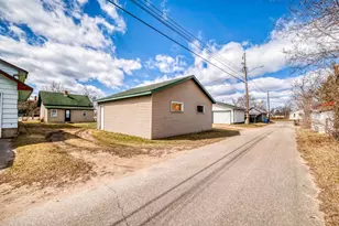 414 Scott Ave SE, Bemidji, MN 56601 - Photo 34