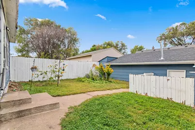653 19th Avenue NE, Minneapolis, MN 55418 - Photo 20