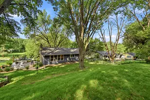 16421 Norwood Ln, Minnetonka, MN 55345 - Photo 8