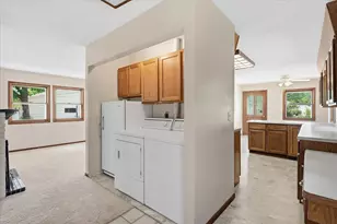 10050 Palm St NW, Coon Rapids, MN 55433 - Photo 16
