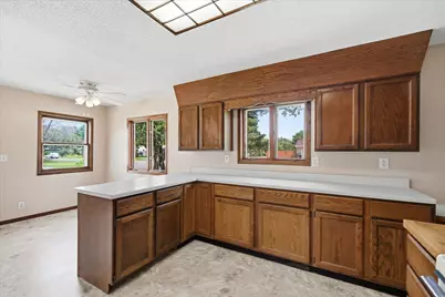 10050 Palm Street NW, Coon Rapids, MN 55433 - Photo 12