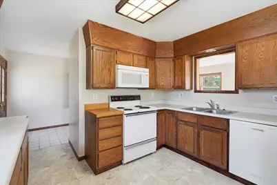 10050 Palm Street NW, Coon Rapids, MN 55433 - Photo 10