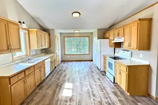 6081 Bakken St, Monticello, MN 55362 - Photo 4