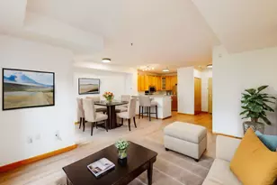 660 N 2nd St, Minneapolis, MN 55401 - Photo 2