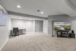 1672 Windsor Dr S, Shakopee, MN 55379 - Photo 58