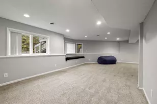 1672 Windsor Dr S, Shakopee, MN 55379 - Photo 54