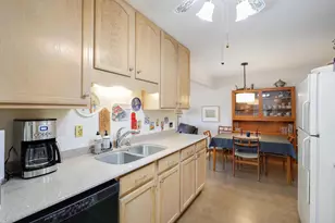 4360 Brookside Ct, Edina, MN 55436 - Photo 6