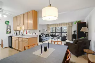 4360 Brookside Ct, Edina, MN 55436 - Photo 12