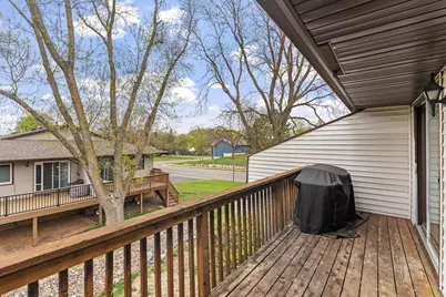 10706 Zinran Circle S, Bloomington, MN 55438 - Photo 36