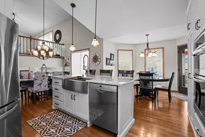 12481 88th Place N, Maple Grove, MN 55369 - Photo 6