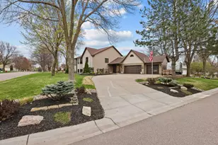 12481 88th Pl N, Maple Grove, MN 55369 - Photo 46