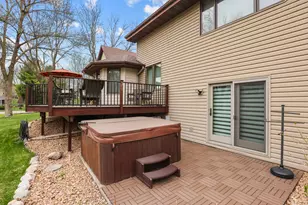 12481 88th Pl N, Maple Grove, MN 55369 - Photo 40