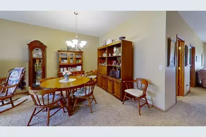 1614 Thunderbird Road, Marshall, MN 56258 - Photo 6