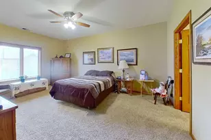 1614 Thunderbird Rd, Marshall, MN 56258 - Photo 10