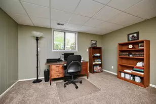 1614 Valley View Dr, Winona, MN 55987 - Photo 20