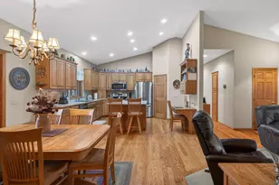 8160 Golf View Trail, Pequot Lakes, MN 56472 - Photo 10