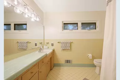 2451 Holton Street, Roseville, MN 55113 - Photo 22