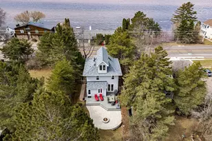 3206 Minnesota Ave, Duluth, MN 55802 - Photo 2