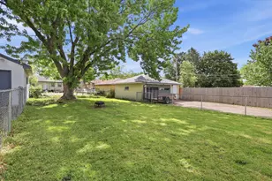1494 Etna St, Saint Paul, MN 55106 - Photo 28