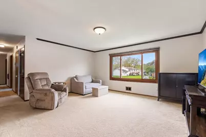 4930 Zealand Avenue N, New Hope, MN 55428 - Photo 6