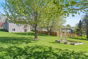 561 12th St SW, Faribault, MN 55021 - Photo 28