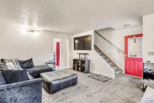 306 21st St S, Fargo,  58103 - Photo 4