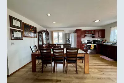 305 Lincoln Street SE, Warroad, MN 56763 - Photo 6