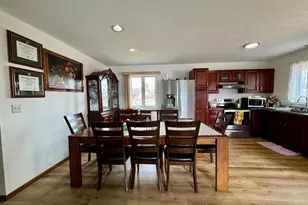 305 Lincoln St SE, Warroad, MN 56763 - Photo 6