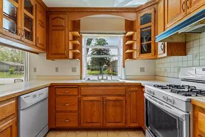 7229 Upper 139th Street W, Apple Valley, MN 55124 - Photo 4