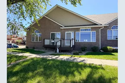 726 3rd Avenue, Worthington, MN 56187 - Photo 2