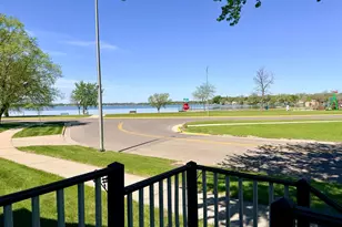 726 3rd Ave, Worthington, MN 56187 - Photo 6