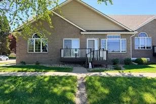 726 3rd Ave, Worthington, MN 56187 - Photo 1