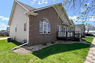 726 3rd Ave, Worthington, MN 56187 - Photo 4