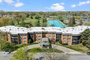 3200 Virginia Ave S, Saint Louis Park, MN 55426 - Photo 40