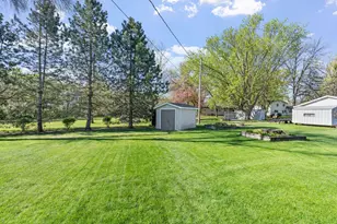 616 Elm Ave SE, Montgomery, MN 56069 - Photo 6