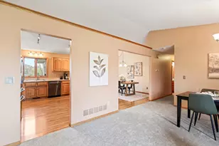 508 Little Orchard Rd, Hudson, WI 54016 - Photo 8