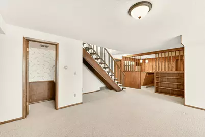 1607 Wilshire Court NE, Rochester, MN 55906 - Photo 44