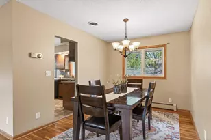 11213 River Hills Dr, Burnsville, MN 55337 - Photo 6