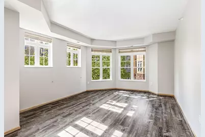 2405 39th Avenue NE #205, Saint Paul, MN 55421 - Photo 4