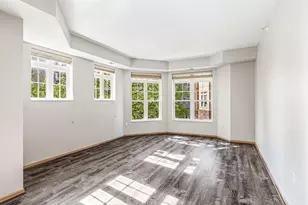 2405 39th Ave NE, Saint Paul, MN 55421 - Photo 4