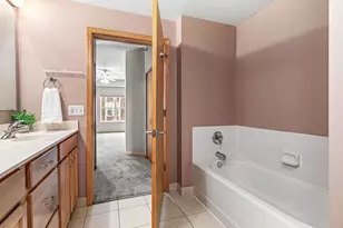 2405 39th Ave NE, Saint Paul, MN 55421 - Photo 20