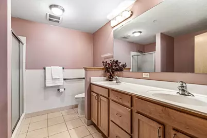 2405 39th Avenue NE #205, Saint Paul, MN 55421 - Photo 16