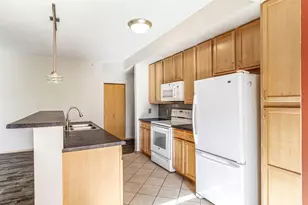 2405 39th Ave NE, Saint Paul, MN 55421 - Photo 10