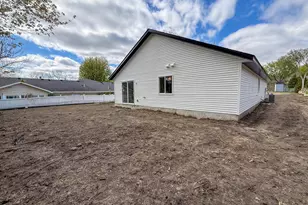 1005 2nd St SE, Faribault, MN 55021 - Photo 14