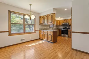 1559 McCarthy Rd, Eagan, MN 55121 - Photo 2