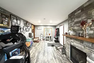 137 W 4th Street S, Cottonwood, MN 56229 - Photo 6