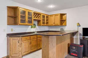 13875 85th Pl N, Maple Grove, MN 55369 - Photo 32