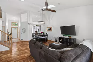 9016 Meadow Pl, Savage, MN 55378 - Photo 6