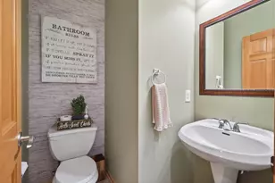 9016 Meadow Pl, Savage, MN 55378 - Photo 16