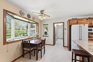 5955 Meadow Dr SE, Rochester, MN 55904 - Photo 10